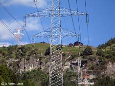 380 kV-Leitung vor Stein bei Matrei