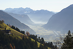 Die Drau unterhalb von Lienz am Weg zum Kärntnertor