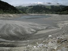 Stausee Durlassboden: Schutt- und Schlammwüste