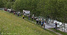 Protestwanderung an der Isel in Prägraten