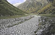 Noch viel zu tun: Der trockengelegte Landeckbach