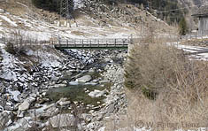 Winterwasser im Tauernbach bei Raneburg